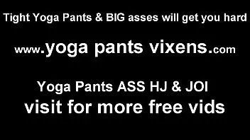 Riproduci I pantaloni da yoga che mi hai regalato sono davvero sexy