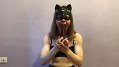Oynat Sissy Elise'in Yoğun Oral Seks ve Deepthroat Oturumu