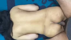 play Hot Indian Milf Milks Big Dick na kontmassage